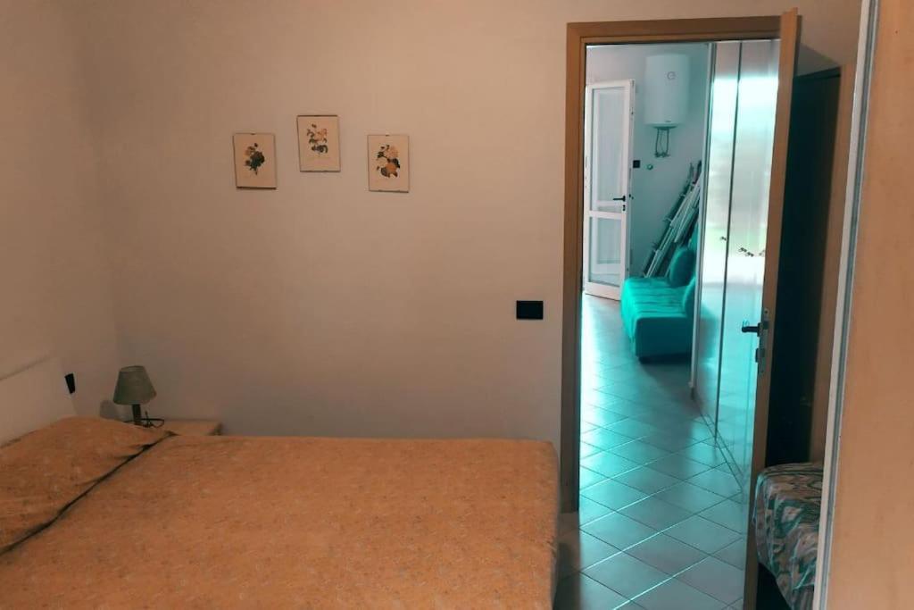 Nisportino, Elba. Bilocale Con Patio Vista Mare. Villa Casa Castagno Exterior photo